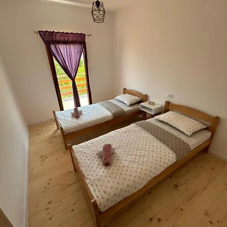 Vikendica Diva * Varvara