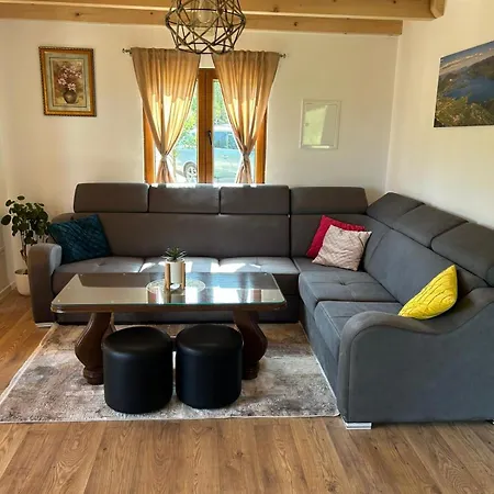 בית נופש Vikendica Diva *