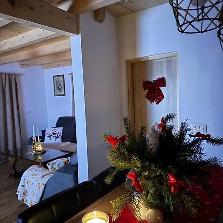 Vikendica Diva בית נופש Varvara